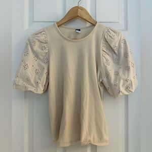 Old Navy Beige Puff Sleeve Eyelet Top – Size XS